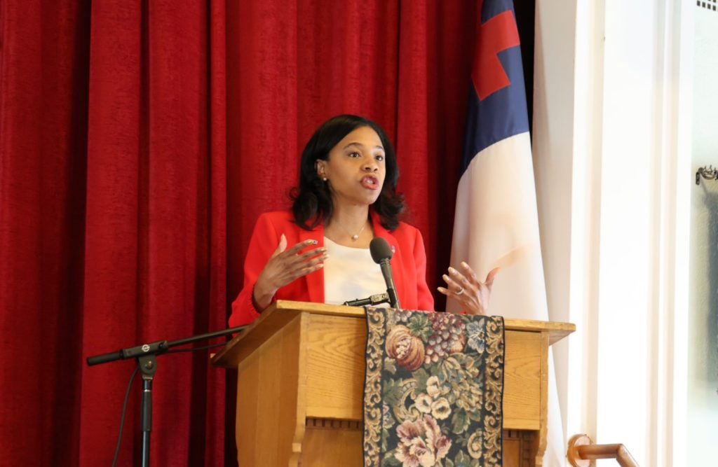 Way signs 2 bills promoting growth of small businesses, economic opportunity